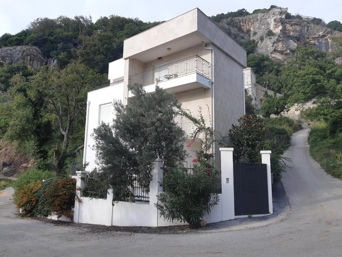 Apartments Villa Simonovic Petrovac Exterior photo