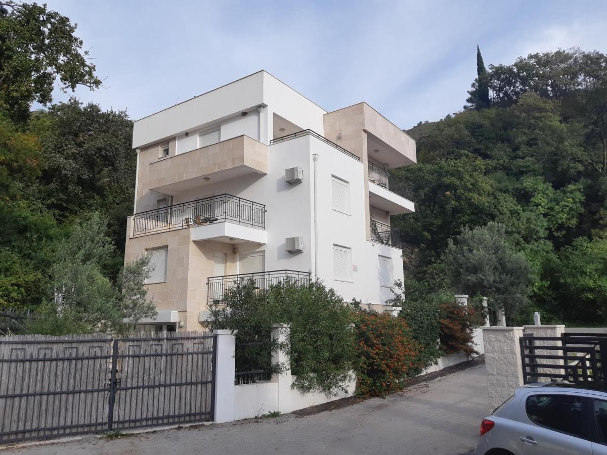 Apartments Villa Simonovic Petrovac Exterior photo