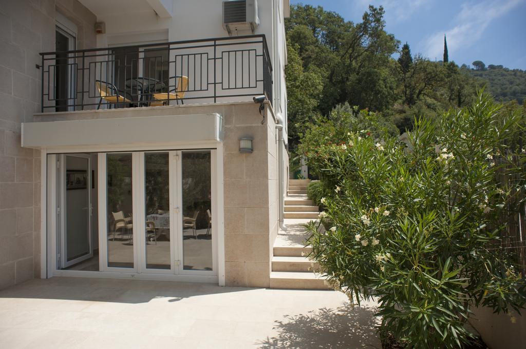 Apartments Villa Simonovic Petrovac Exterior photo