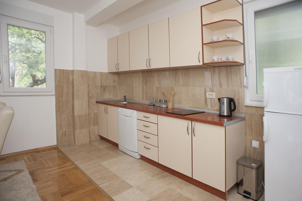 Apartments Villa Simonovic Petrovac Exterior photo