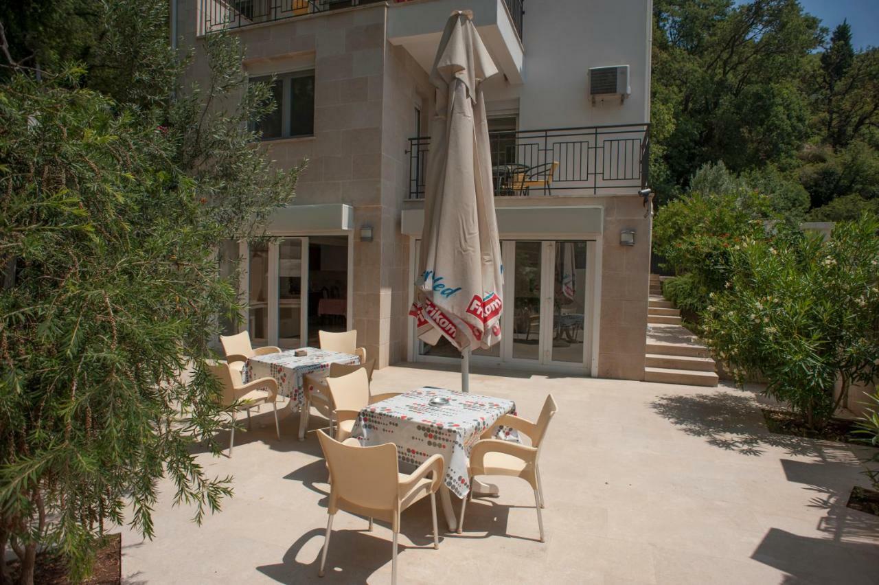 Apartments Villa Simonovic Petrovac Exterior photo